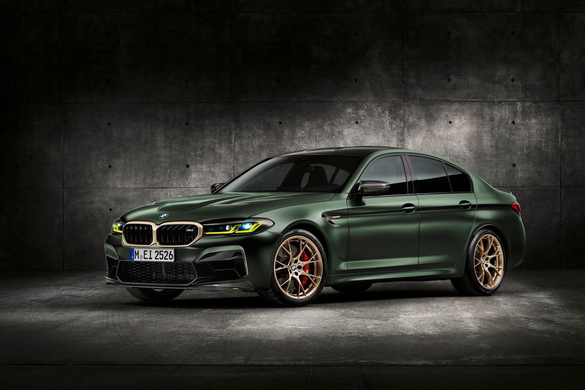 Новый BMW M5 CS. Самый мощный серийный автомобиль производителя